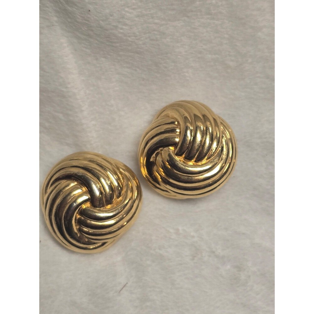 Vintage Ciner Gold Tone Knot Clip-On Earrings Signed Designer Statement ear47